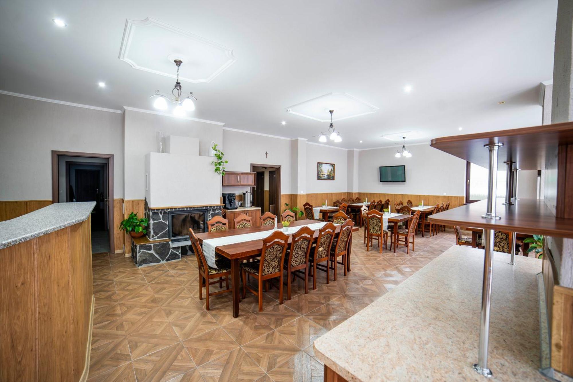 Penzion Alpsky Dom Vitanova Ngoại thất bức ảnh